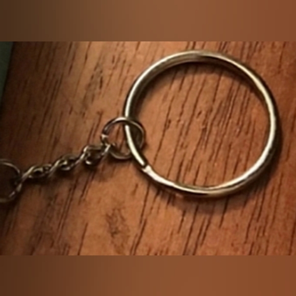 NEW! SPALDING BASKETBALL KEYCHAIN w/SIZE 9 SILVER PLATED SPORTS RING AND POSTER! - Picture 3 of 16